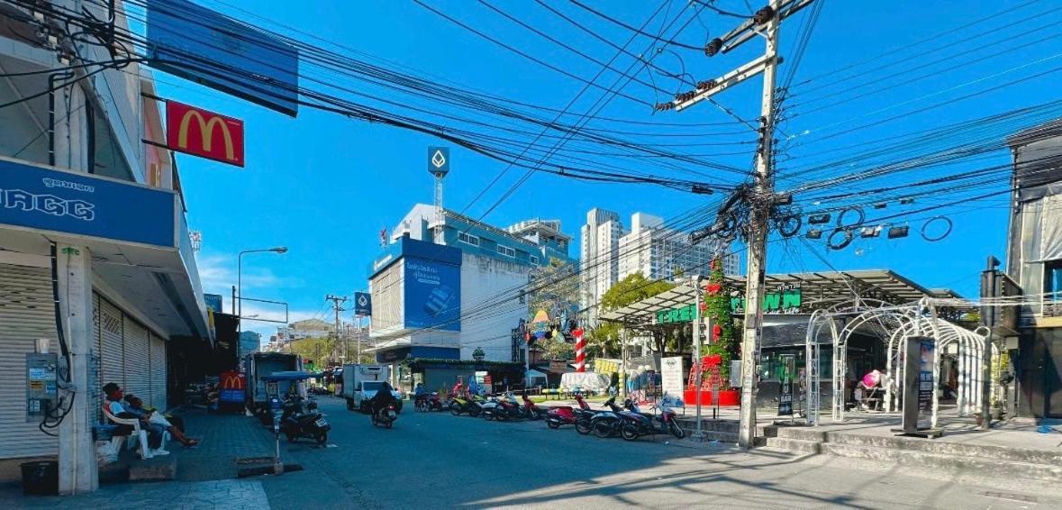 Studio Apartment Diana Estate Condominium Pattaya ภายนอก รูปภาพ
